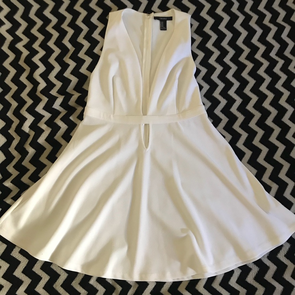 Ivory/Creme Razor Back Short Dress